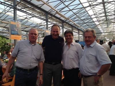 Oliver Quilling zusammen mit Ismail Tipi MdL und Kreisvorsitzendem Frank Lortz MdL

Foto: Ismail Tipi