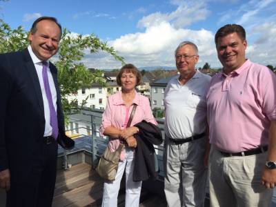 Besichtigung des neuen Pflegeheims Domicil in Neu-Isenburg am 15. August 2015 mit Erstem Stadtrat Stefan Schmitt.